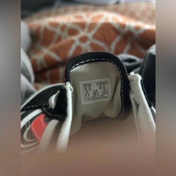 Vans — Swirl Style 36 Shoes - Picture 7 of 7